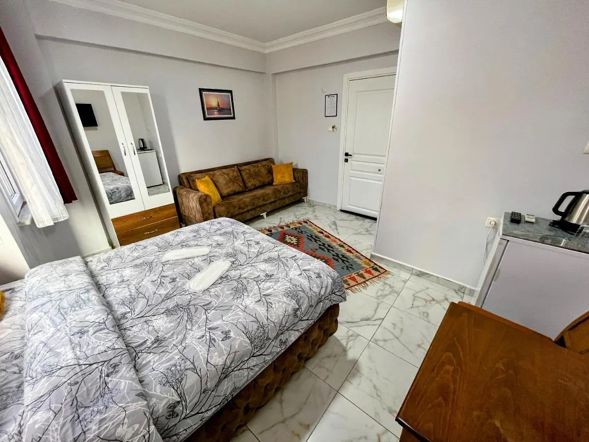 Pembe Hotel Istanbul Turkey